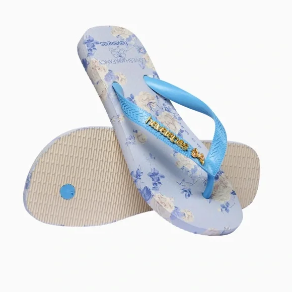 Havaianas Whisper Blue Floral Flip Flops - Picture 3 of 6